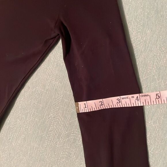 G.H. Bass black size S long-sleeve t-shirt Tee top round neck, 15” pit-pit - Picture 7 of 12